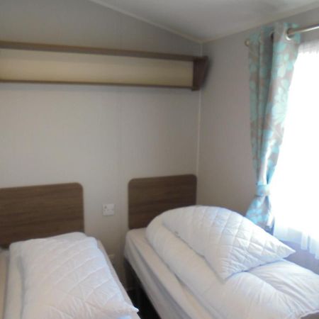 Kingfisher : Seasons:- 8 Berth, Central Heated, Close To Site Shop Ingoldmells Luaran gambar