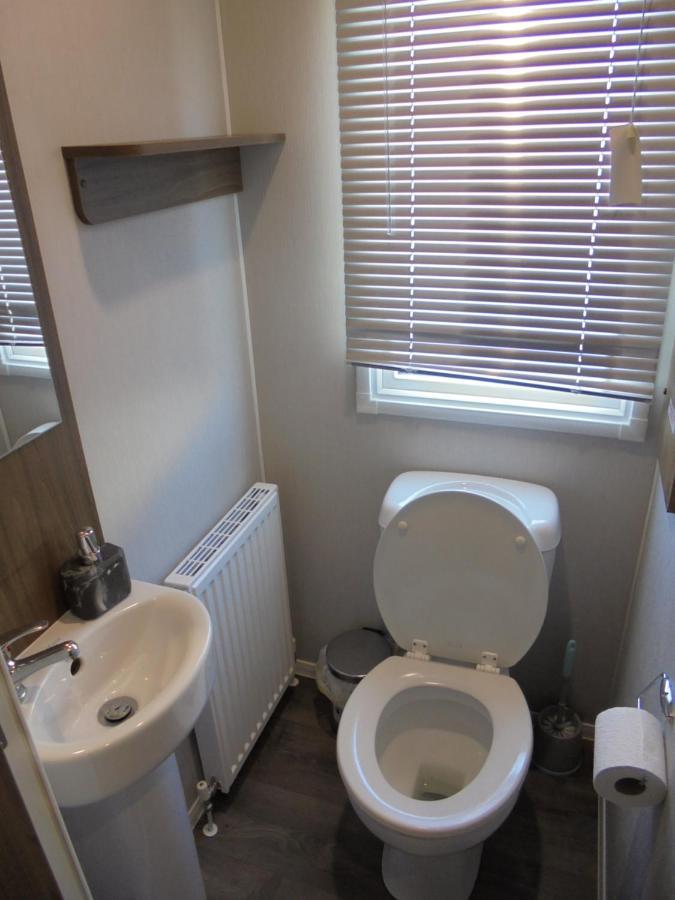 Kingfisher : Seasons:- 8 Berth, Central Heated, Close To Site Shop Ingoldmells Luaran gambar