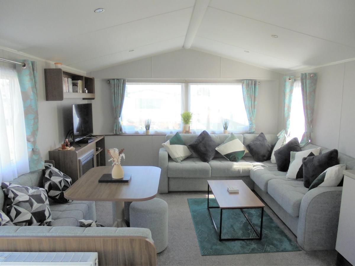 Kingfisher : Seasons:- 8 Berth, Central Heated, Close To Site Shop Ingoldmells Luaran gambar