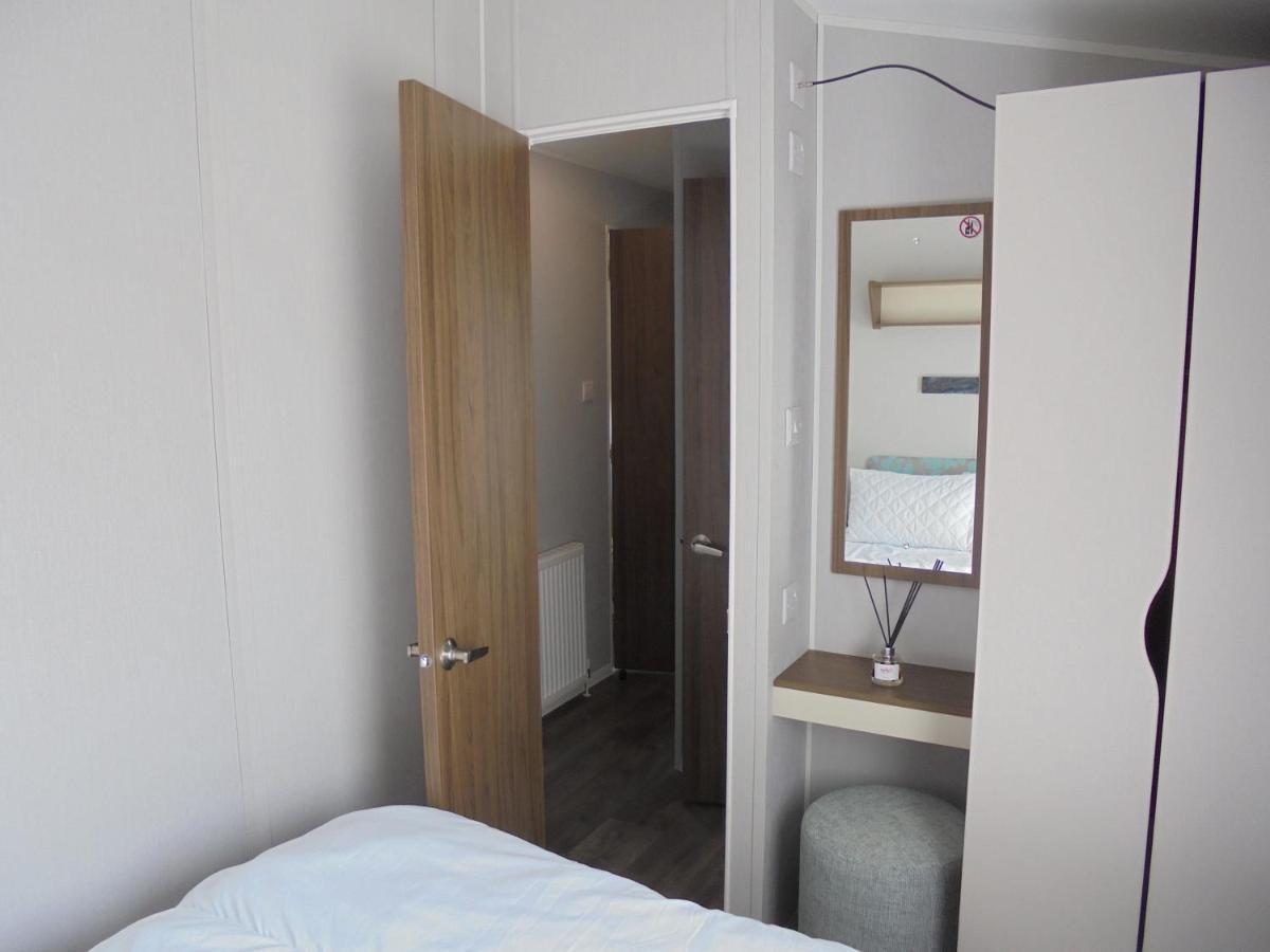 Kingfisher : Seasons:- 8 Berth, Central Heated, Close To Site Shop Ingoldmells Luaran gambar