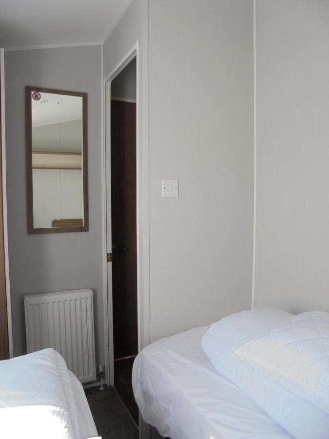 Kingfisher : Seasons:- 8 Berth, Central Heated, Close To Site Shop Ingoldmells Luaran gambar