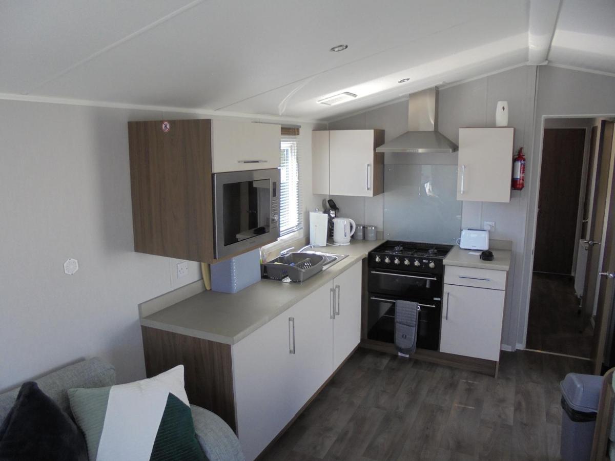 Kingfisher : Seasons:- 8 Berth, Central Heated, Close To Site Shop Ingoldmells Luaran gambar