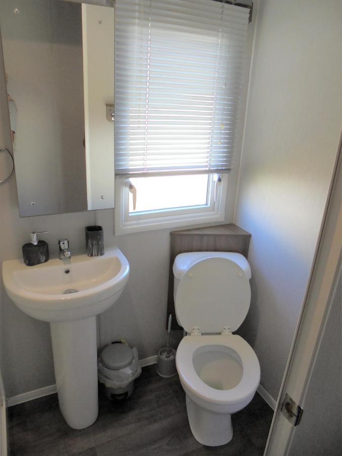 Kingfisher : Seasons:- 8 Berth, Central Heated, Close To Site Shop Ingoldmells Luaran gambar